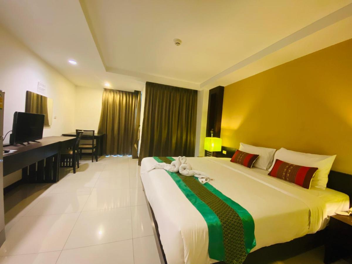 Tycoon Suite By Goad Avadhess Hospitality 1Km Walking Street Pattaya Beach Bagian luar foto