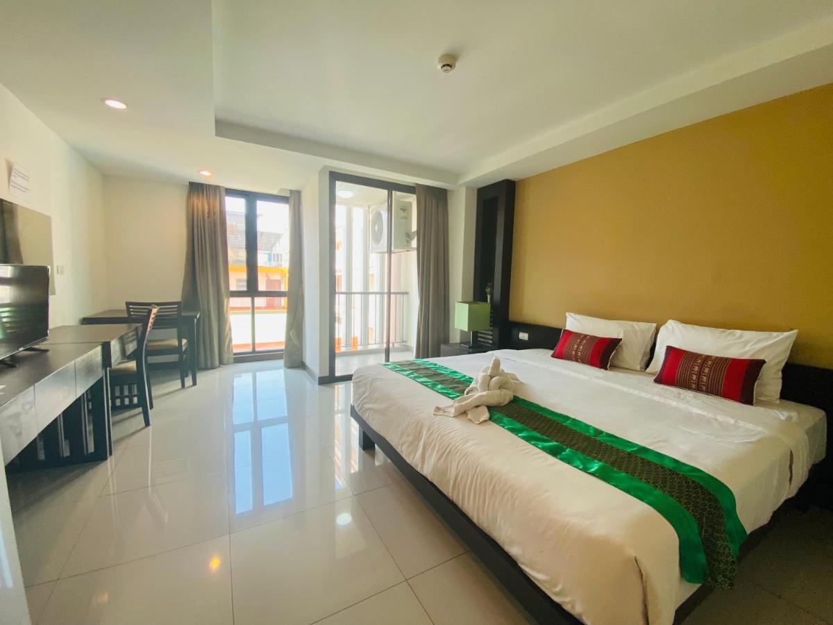 Tycoon Suite By Goad Avadhess Hospitality 1Km Walking Street Pattaya Beach Bagian luar foto