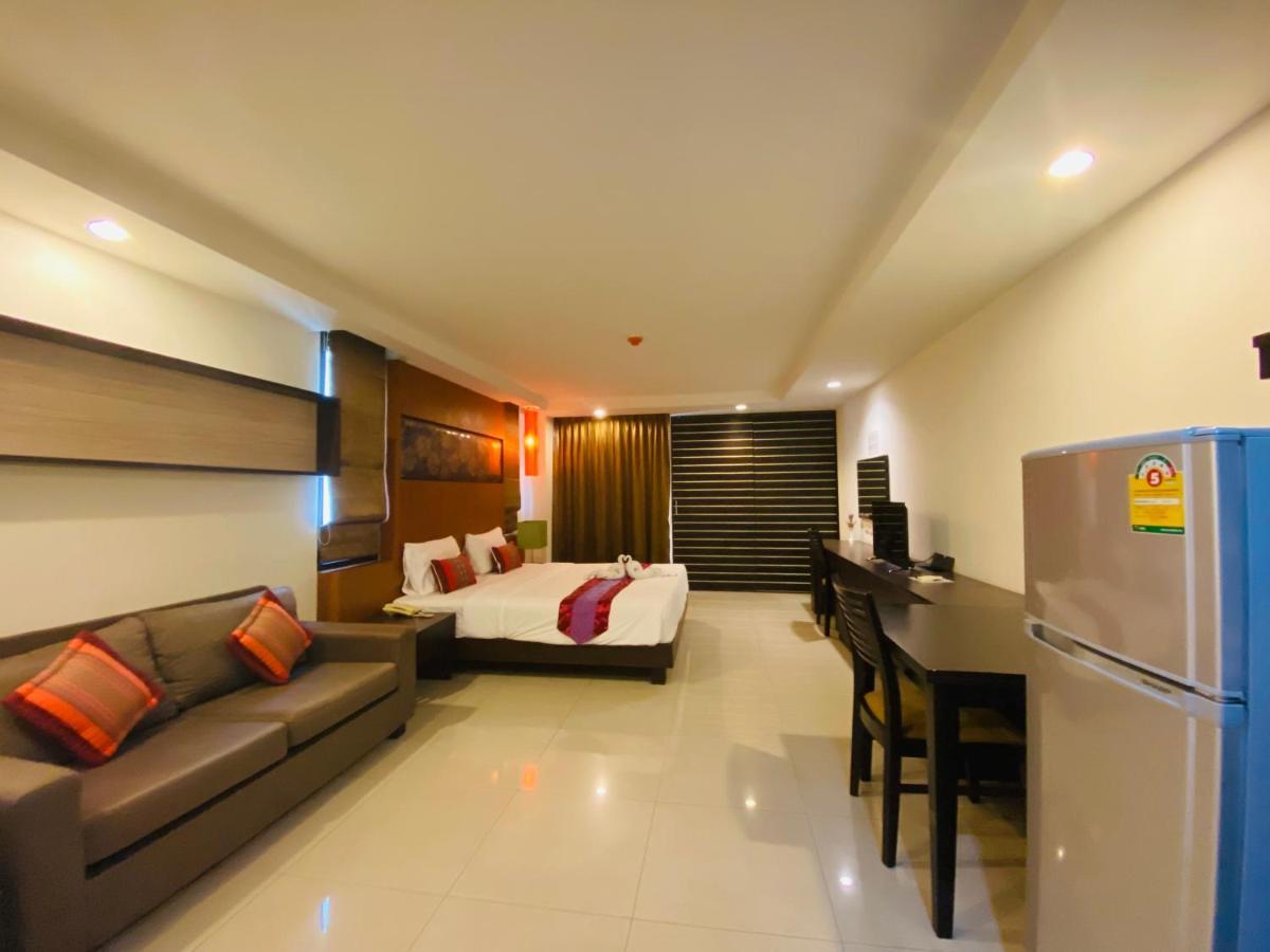Tycoon Suite By Goad Avadhess Hospitality 1Km Walking Street Pattaya Beach Bagian luar foto