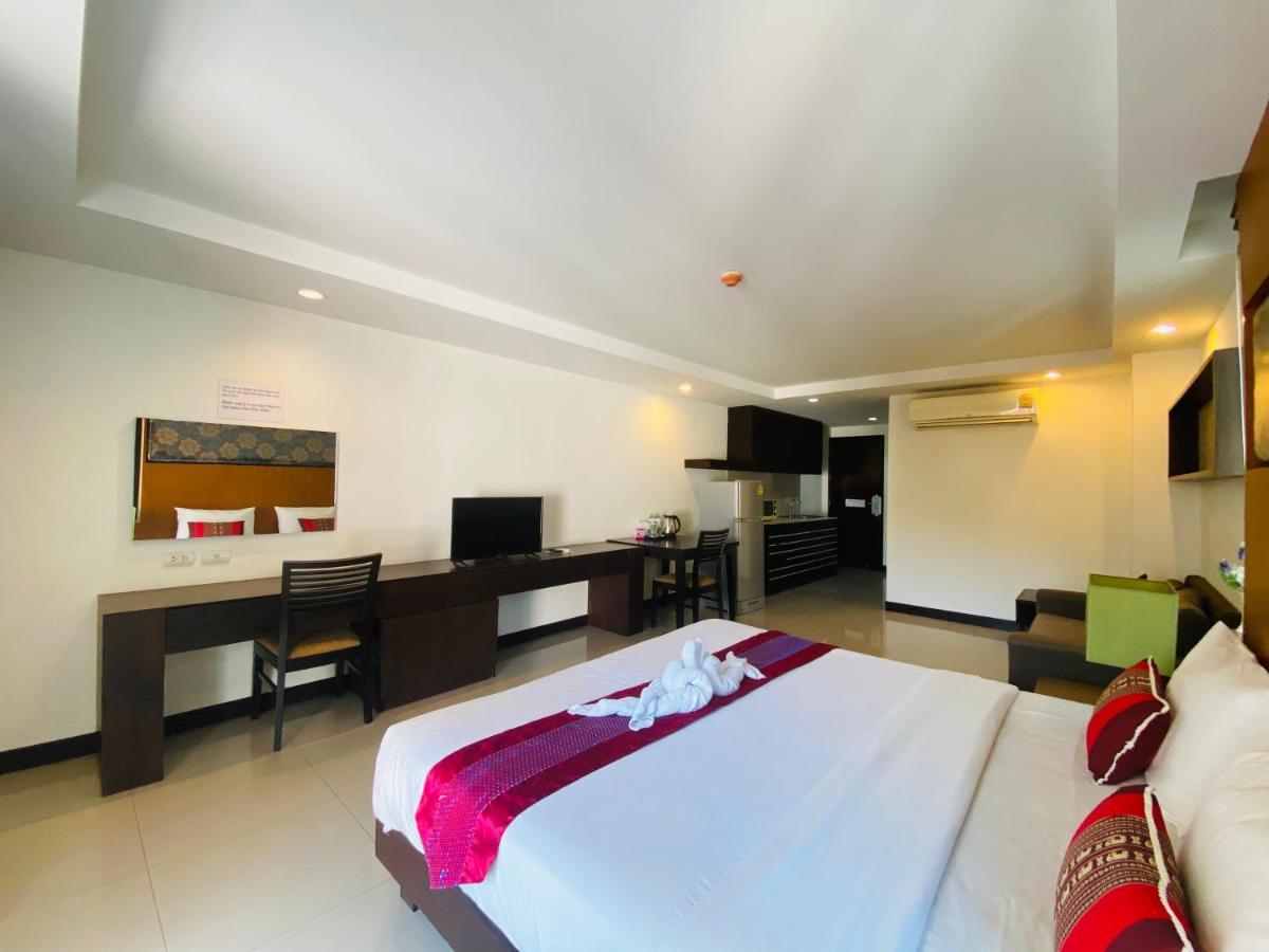 Tycoon Suite By Goad Avadhess Hospitality 1Km Walking Street Pattaya Beach Bagian luar foto