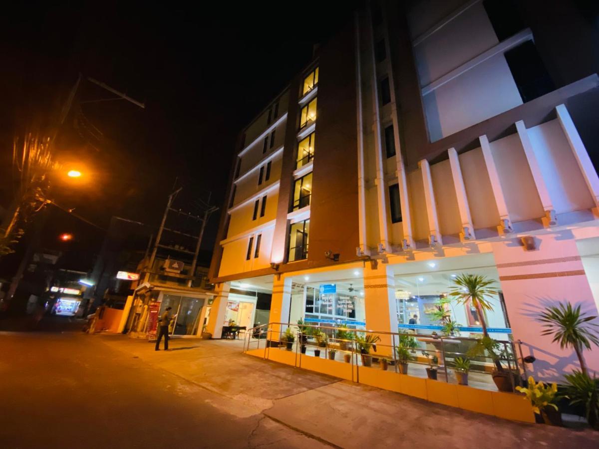 Tycoon Suite By Goad Avadhess Hospitality 1Km Walking Street Pattaya Beach Bagian luar foto
