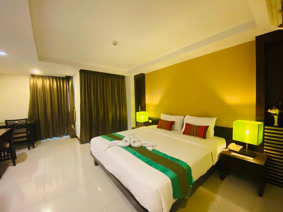 Tycoon Suite By Goad Avadhess Hospitality 1Km Walking Street Pattaya Beach Bagian luar foto
