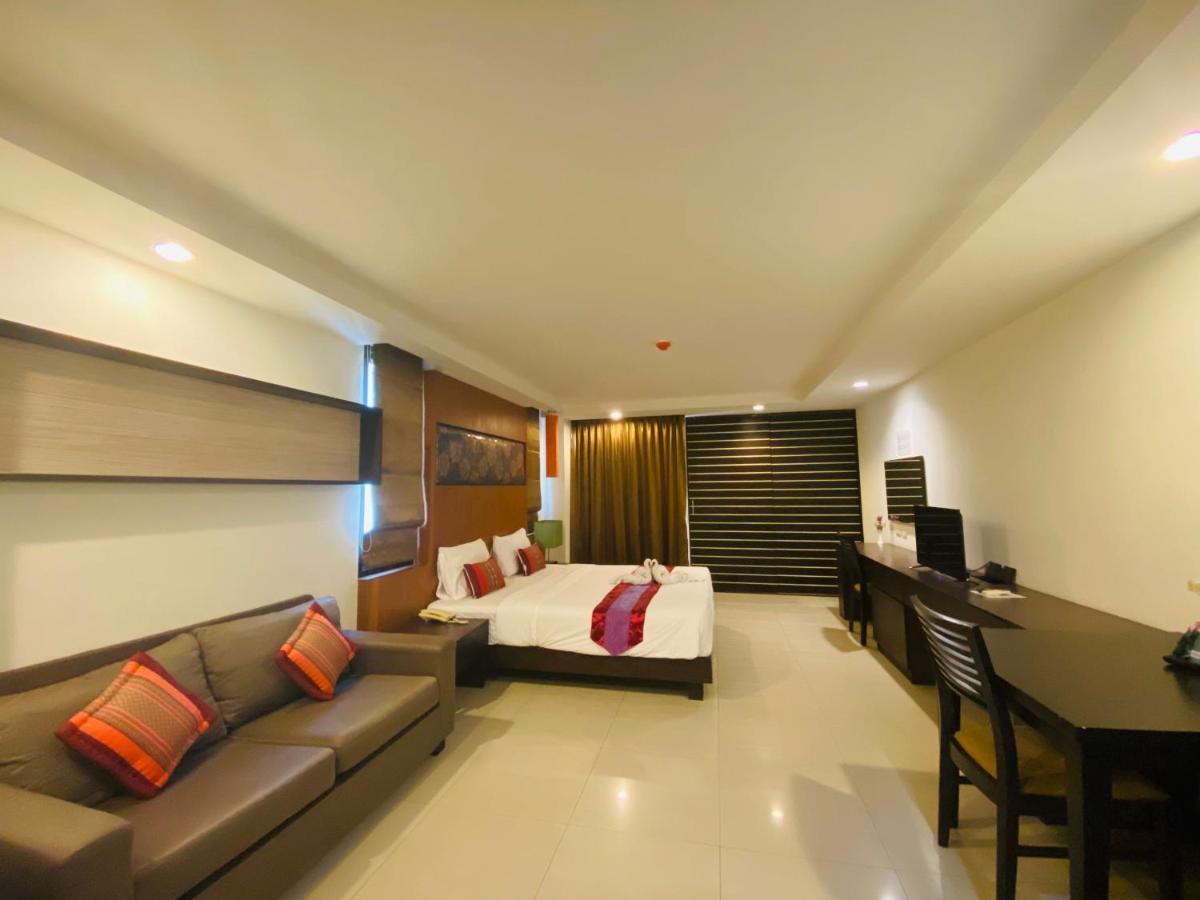 Tycoon Suite By Goad Avadhess Hospitality 1Km Walking Street Pattaya Beach Bagian luar foto