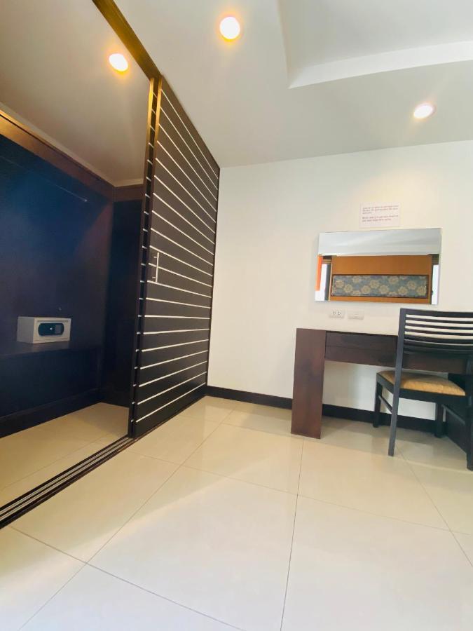 Tycoon Suite By Goad Avadhess Hospitality 1Km Walking Street Pattaya Beach Bagian luar foto