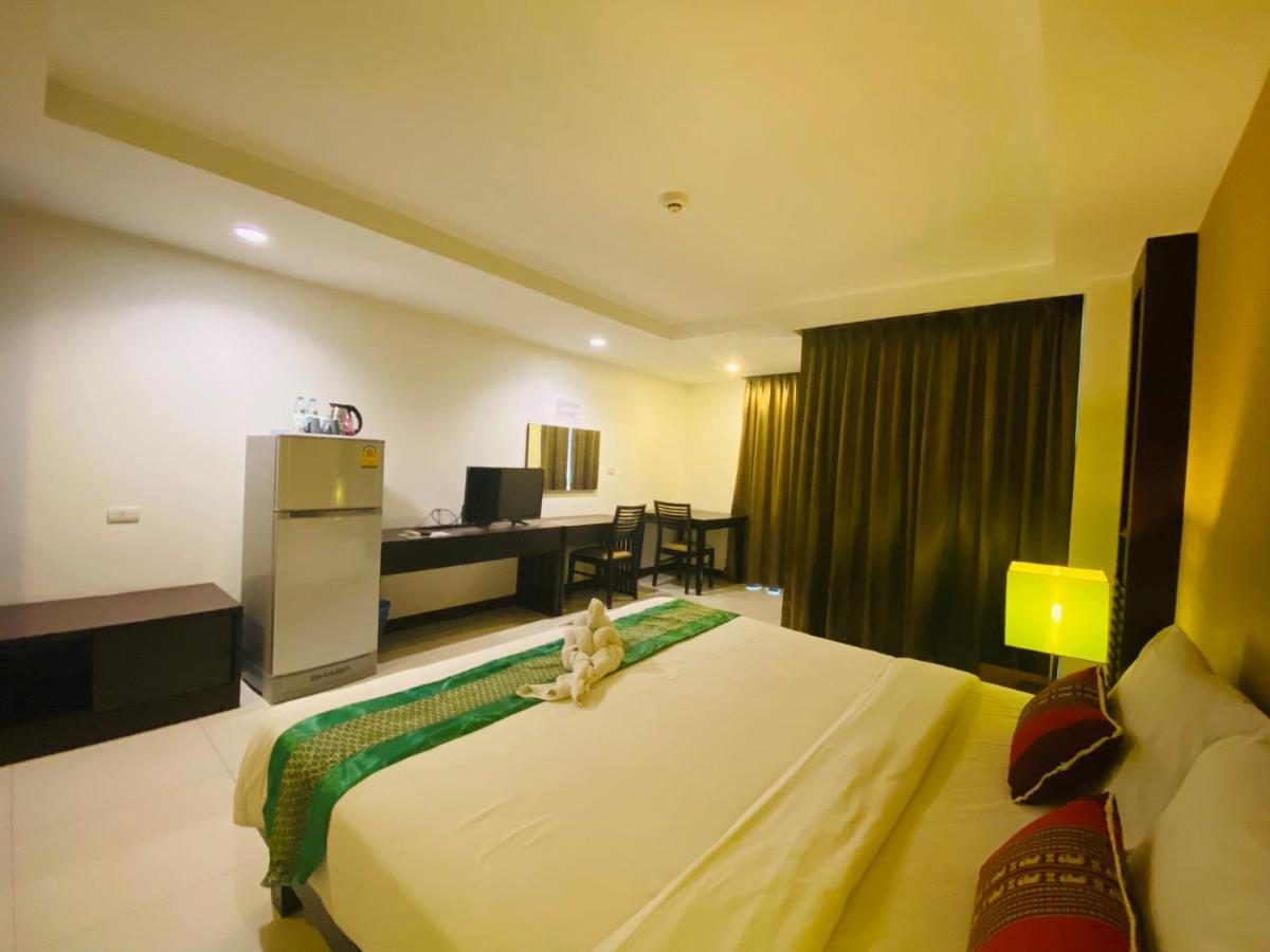 Tycoon Suite By Goad Avadhess Hospitality 1Km Walking Street Pattaya Beach Bagian luar foto