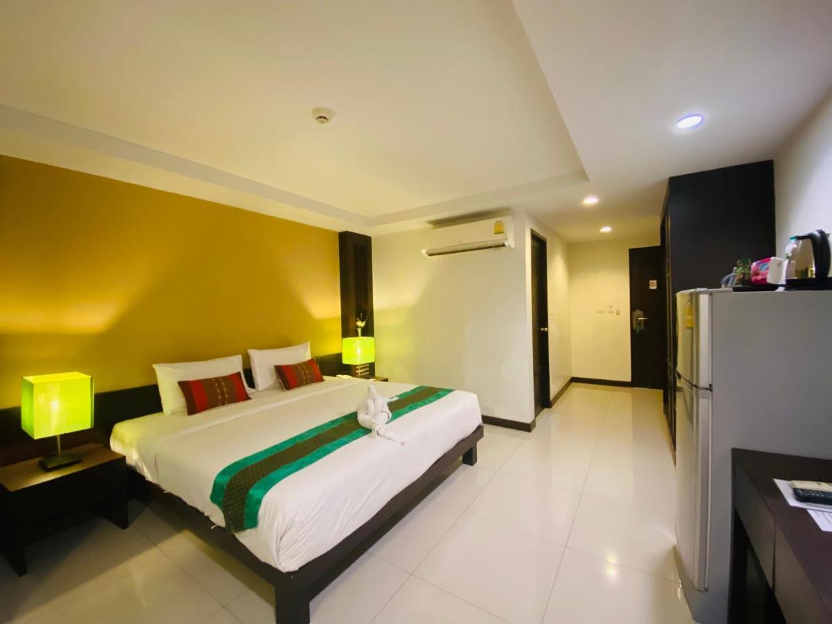 Tycoon Suite By Goad Avadhess Hospitality 1Km Walking Street Pattaya Beach Bagian luar foto