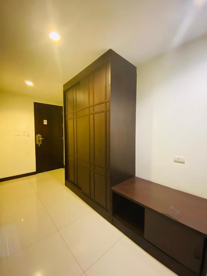 Tycoon Suite By Goad Avadhess Hospitality 1Km Walking Street Pattaya Beach Bagian luar foto