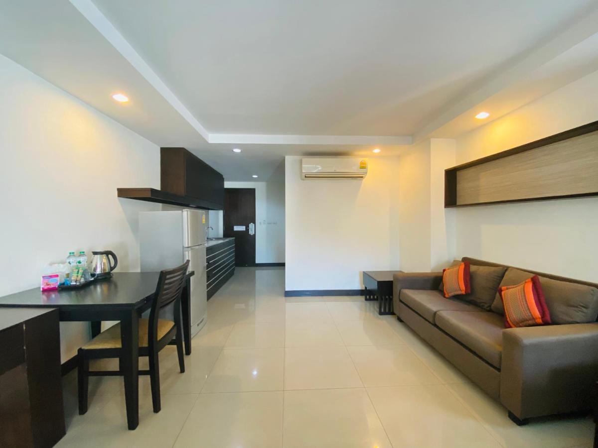 Tycoon Suite By Goad Avadhess Hospitality 1Km Walking Street Pattaya Beach Bagian luar foto